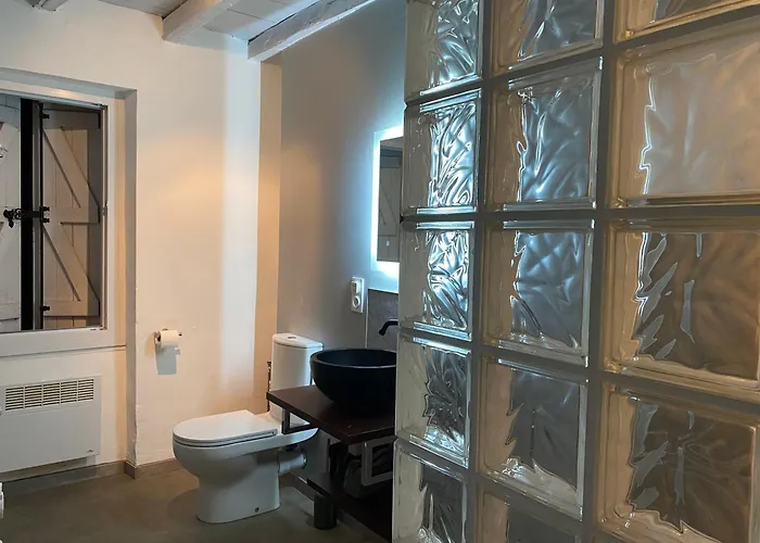 Проживание в семье Chez Ashley