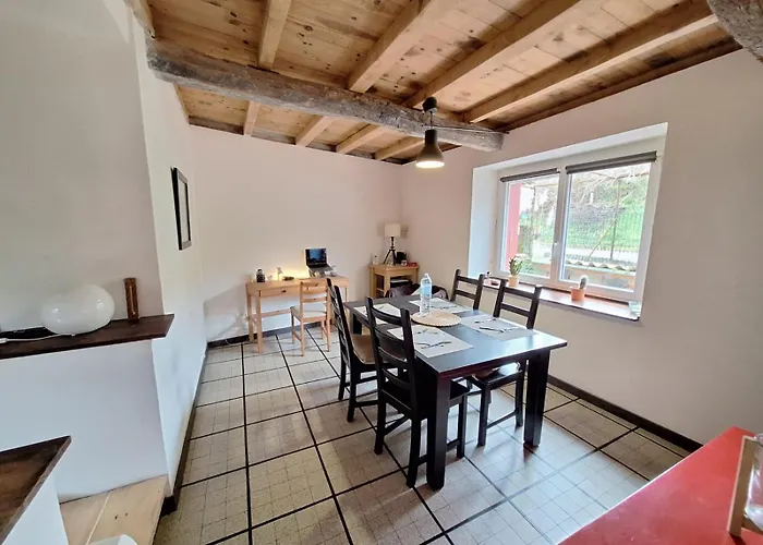 Chez Ashley Проживание в семье